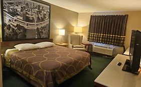 Super 8 By Wyndham Ava